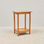 1575 9122 LAMP TABLE
